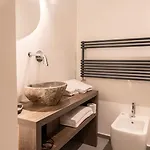 Dimora Rhea Bed and breakfast 4*