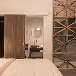 Bed and breakfast Dimora Rhea 4*