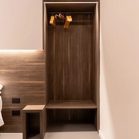 Dimora Rhea 4* 살레르노