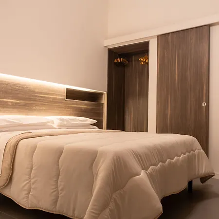 Dimora Rhea B&B 살레르노