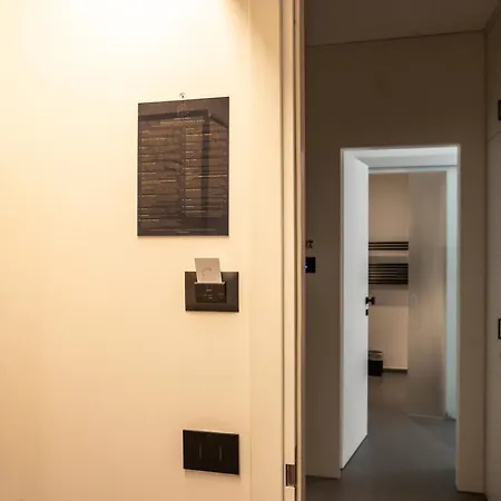 Dimora Rhea 住宿加早餐酒店 萨莱诺