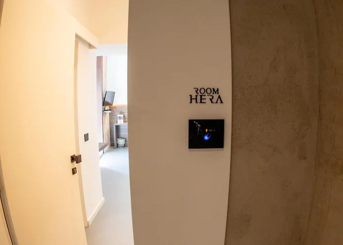 Alojamento de Acomodação e Pequeno-almoço Dimora Rhea