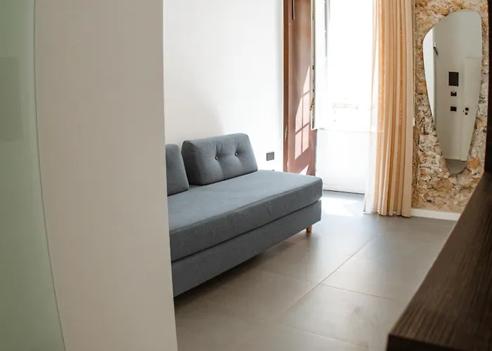 Alojamento de Acomodação e Pequeno-almoço Dimora Rhea Salerno